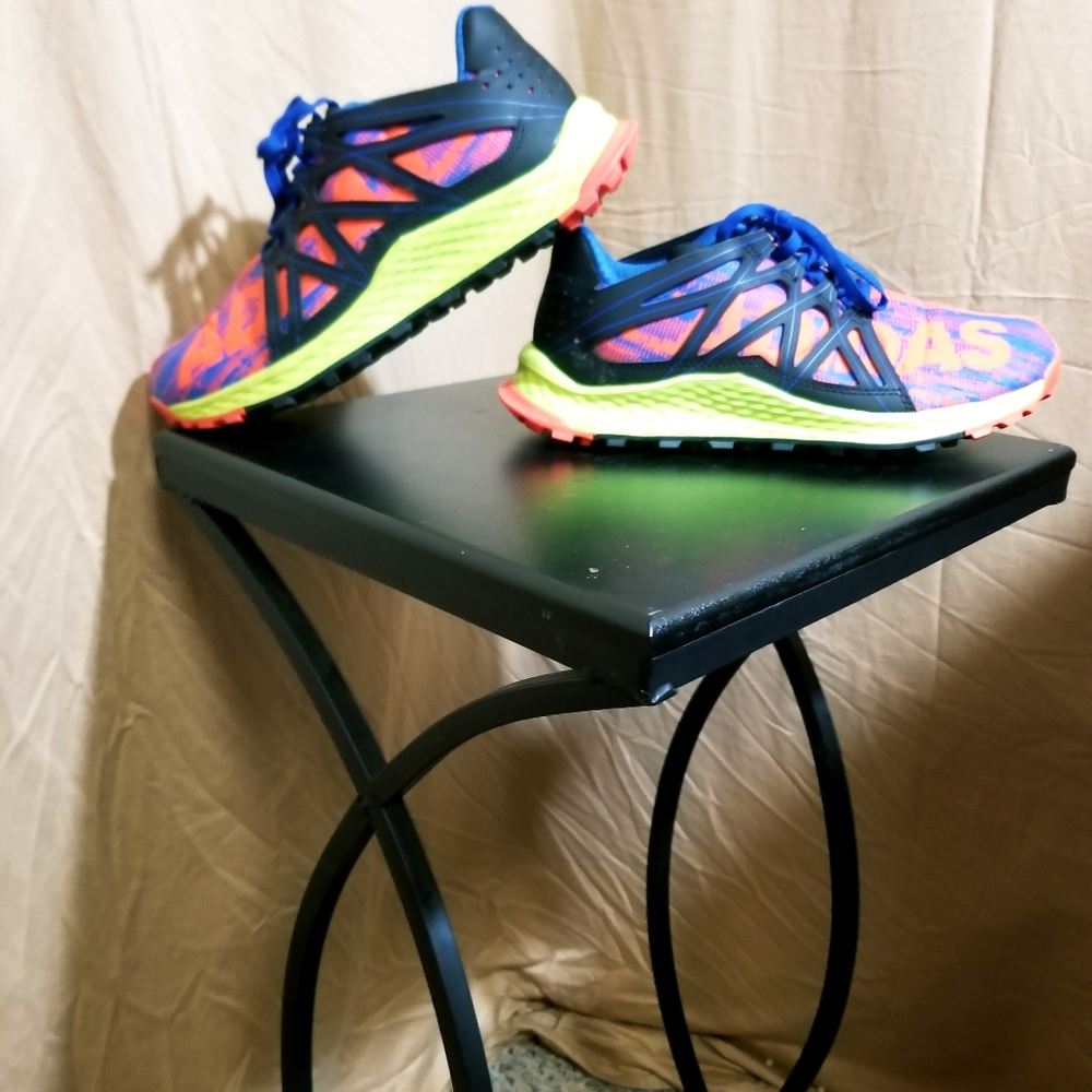 Adidas Vigor Bounce, Mens 6